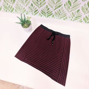 ⭐Maroon Lou & Grey Casual Skirt XS⭐
